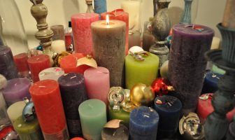 Creatief met kapotte kerstballen
