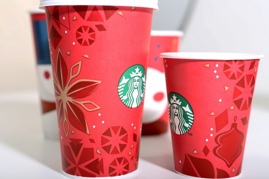 Holiday_14_Red_Cups_Lineup_1_1
