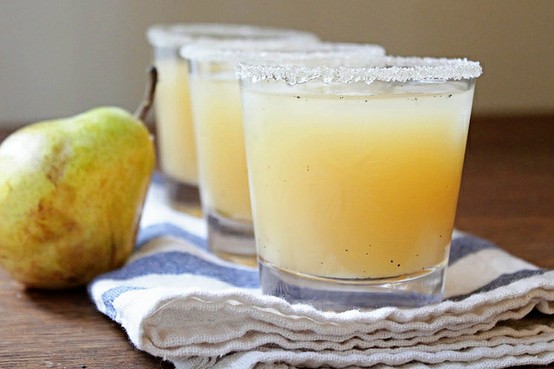 vanilla pear cocktail