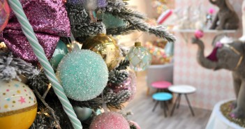Kersttrend: vrolijk & lief met retro pastels