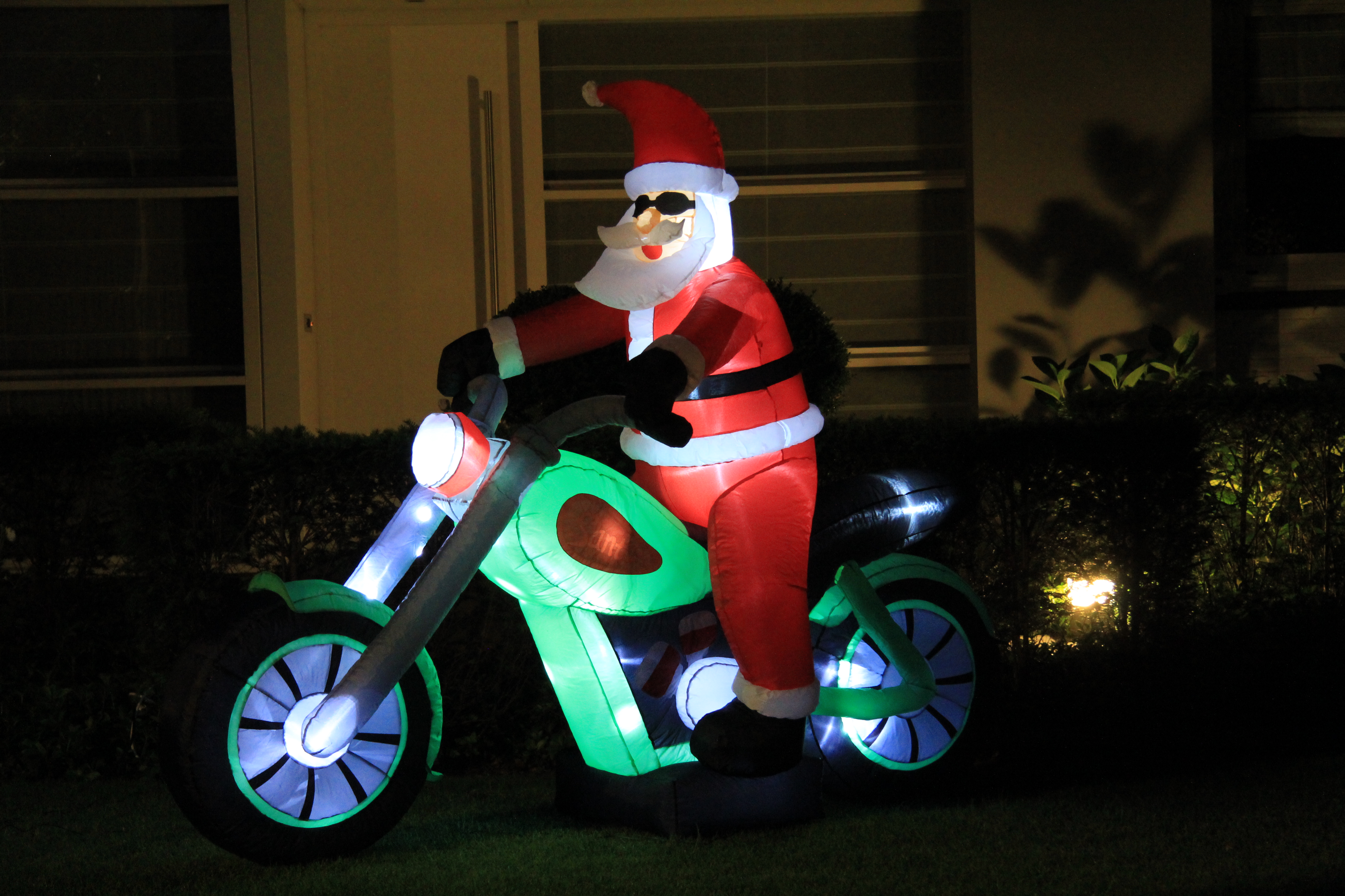 Kerstversiering-inflatable-Santa