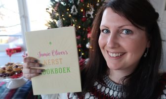 VLOG | Troostkerstkaarten, kerstservies & meer kerstcadeaus