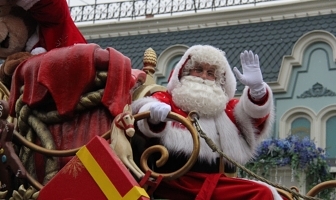 Kerst in Disneyland Parijs: dit kun je er allemaal zien & beleven! Kerst in Disneyland Parijs 2017
