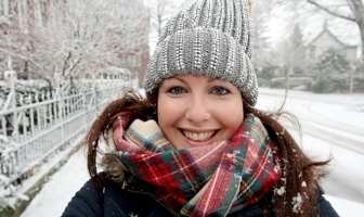 Vlogmas #5: Kerstdiner, SBS Kerstparade & cadeaus versieren