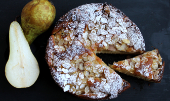 Herfstcake met peer & amandel herfstcake met peer en amandel