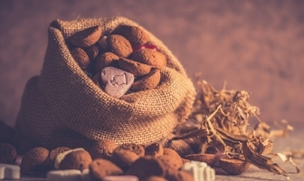 De zak van Sinterklaas: hoe geef je de cadeaus op een leuke manier?