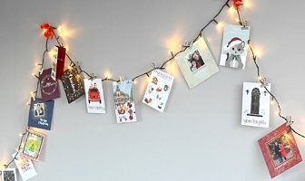 Originele manieren om je kerstkaarten op te hangen